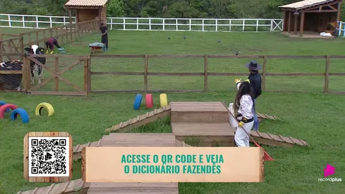 
					A Fazenda 18: Catherine perde a linha e joga cocô de cavalo na cama de rivais
				
				