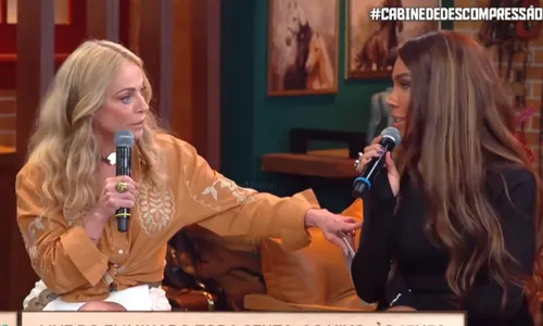 
					Carol Lekker sela destino e comunica decisão radical à Record após gafe com ex-'A Fazenda 18'
				
				