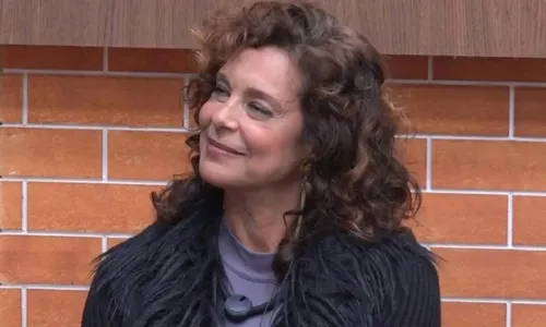
					A Fazenda 18: protagonista e barraqueira, Giovanna Gold não pode ser a 1ª eliminada
				
				