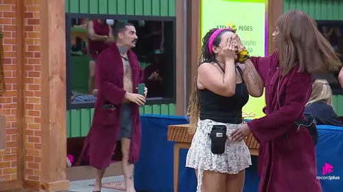 
					A Fazenda 18: veja o momento em que peões descobrem que Jônatas Faro desistiu do reality
				
				