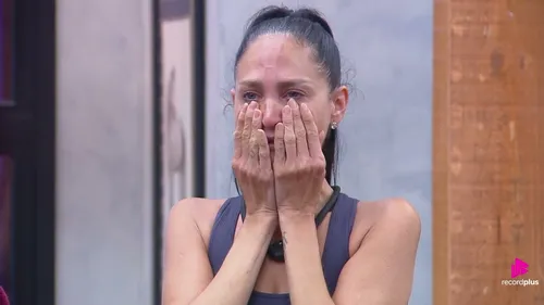 
					A Fazenda 18: veja o momento em que peões descobrem que Jônatas Faro desistiu do reality
				
				