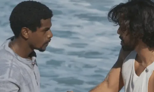 
					A Nobreza do Amor: Tonho e Omar ignoram rivalidade e Alika para se unirem por bem maior
				
				