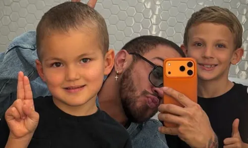 
					Além do filho de Endrick e Gabriely: veja 10 filhos de famosos que também tem nomes diferentões
				
				