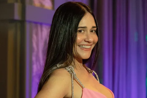 
					Alessandra Negrini tem data para voltar a atuar nas novelas; saiba como ela está hoje
				
				