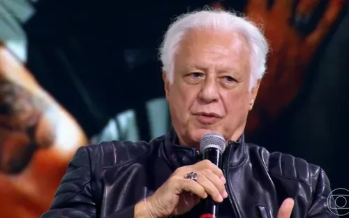
					Antonio Fagundes se emociona ao reencontrar atriz com quem contracenou aos 17 anos
				
				