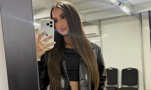 
					Arlindinho engata com nova companheira após fim conturbado com Erika Januza
				
				