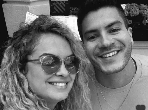 
					Arthur Aguiar entra em choque ao descobrir morte de Lua Blanco, sua ex-namorada
				
				