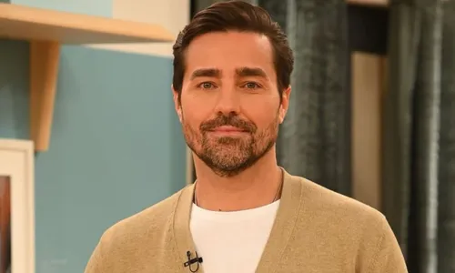 
					Avenida Brasil: conheça Ricardo Pereira, o novo Tufão da novela
				
				