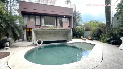 
					Bianca Andrade expõe o verdadeiro motivo para largar a 'casa do tubarão' de R$ 18 milhões, com cinema e aquário
				
				