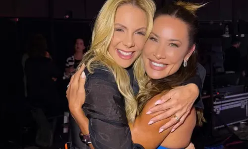 
					Carla Perez, Sheila Mello e Scheila Carvalho se reencontram e enlouquecem fãs com fotos especiais
				
				