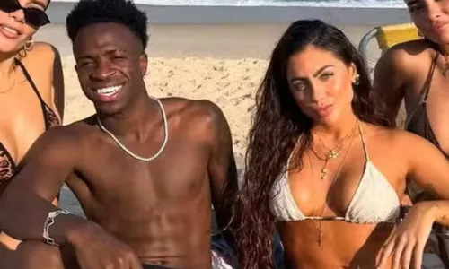 
					Catherine se revolta com a Record e detona direção de 'A Fazenda 18' ao vivo por polêmica de Vini Jr e Neymar
				
				