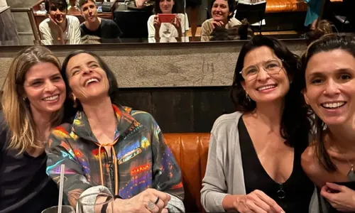 
					Conheça Lídice Xavier: esposa de Marina Lima é 28 anos mais nova e mora em casa diferente
				
				