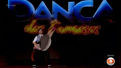 
					Dança dos Famosos 2026: veja as apresentações deste domingo ao som de rock
				
				