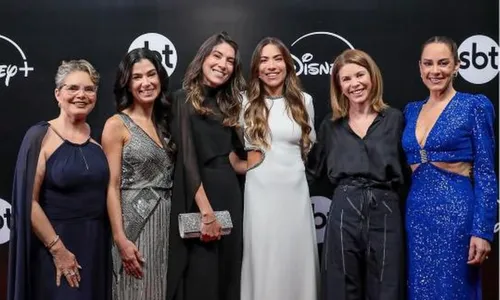 
					De político a jogador de futebol: veja quem são os maridos das filhas de Silvio Santos
				
				