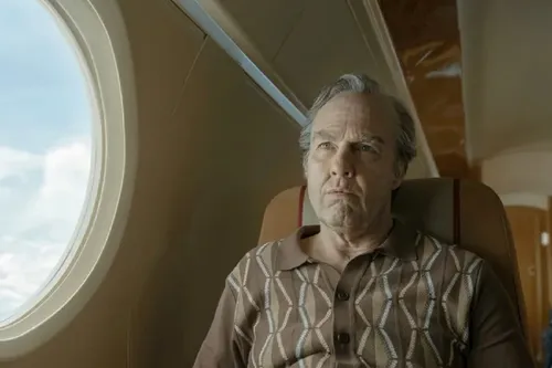 
					'Digger': Tom Cruise surge irreconhecível em filme que chega ao Brasil com elenco estrelado
				
				