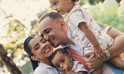 
					Do absorvente gringo ao microfone de R$ 300 mil: relembre as polêmicas de Ary Mirelle e João Gomes como casal
				
				