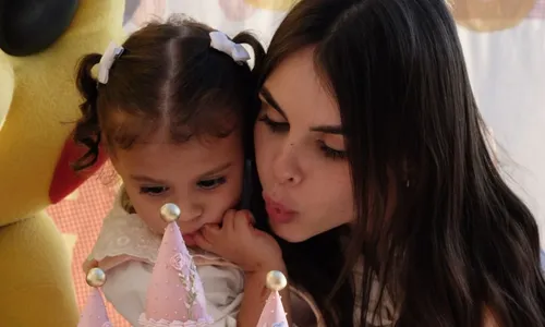 
					Entenda por que Amanda Kimberlly acionou a polícia após caso grave com filha de Neymar
				
				