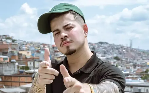 
					Estrela de 'Sintonia' e vício exposto: Jottapê se converteu antes de entrar em A Fazenda 18
				
				