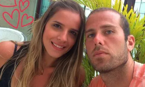 
					Ex-BBB casado trai esposa com dentista envolvida em polêmica de agressão; relação sexual é exposta
				
				