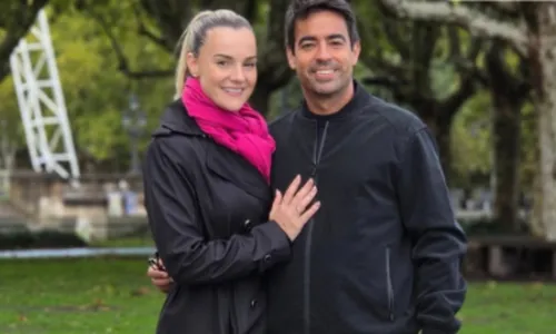 
					Ex-paquita Thalita Ribeiro e ex-ator mirim Patrick Oliveira celebram 16 anos de união com viagem de luxo
				
				