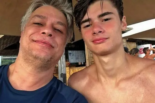 
					Filho de Fábio Assunção faz festa luxuosa de noivado após pedido emocionante; veja fotos
				
				