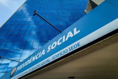 
					INSS abre mais de 30 vagas de estágio em Salvador para estudantes
				
				