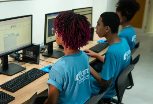 
					Instituto prorroga inscrições para 480 vagas em cursos gratuitos de qualificação profissional em Salvador
				
				