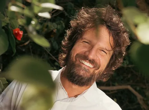 
					Jão é confirmado no Festival de Verão Salvador 2027; venda de ingressos começa nesta quinta-feira (15)
				
				