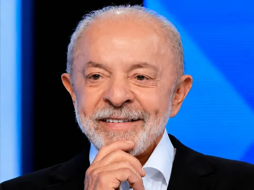 
					Lula é reeleito presidente do Brasil em disputa apertada e conquista novo mandato até 2030
				
				