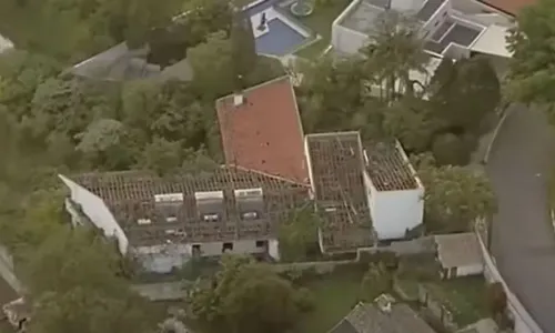 
					'Mansão de Hebe Camargo': veja como está imóvel abandonado em São Paulo
				
				