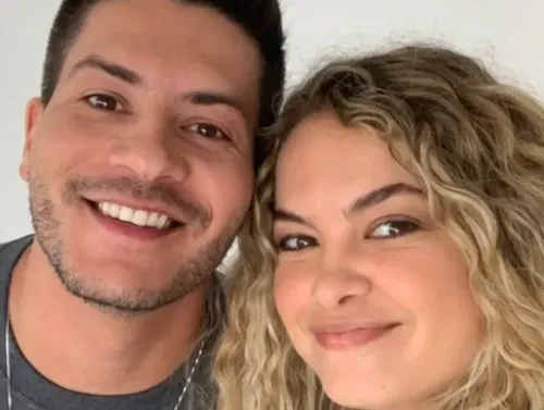 
					Irmã de Lua Blanco faz homenagem emocionante à artista após morte: 'Você segue em nós pra sempre'
				
				