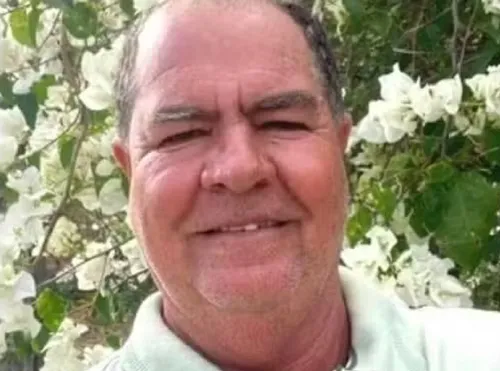 
					Motociclista de 60 anos morre após colidir com porco que atravessava rodovia na Bahia
				
				