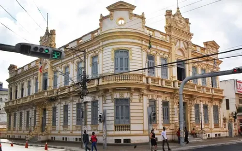 
					Prefeitura na Bahia nega assédio eleitoral após decisão da Justiça do Trabalho
				
				