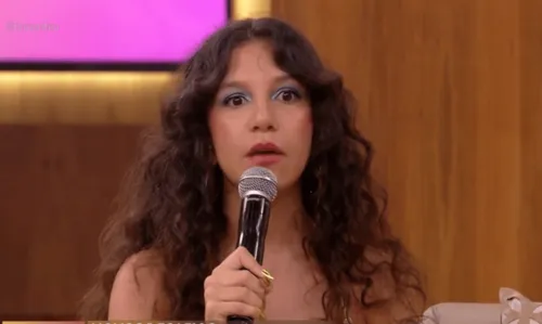 
					Priscilla Alcântara quebra silêncio de briga com marido de Sasha e expõe: 'Limites ultrapassados'
				
				