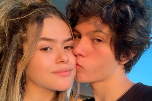 
					Quem é Nicholas Arashiro, ex que ouviu o único 'eu te amo' da vida de Maisa e chocou Anitta
				
				