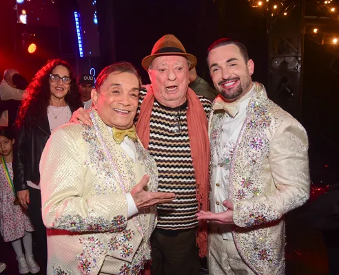 
					Raul Gil faz rara aparição dois anos após deixar o SBT; saiba o que ele faz atualmente
				
				