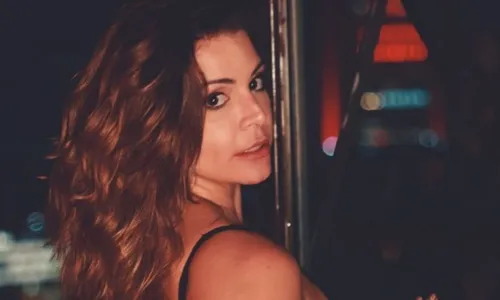 
					Renata del Bianco se jogou no OnlyFans e foi caçada pela Justiça antes de entrar em A Fazenda 18
				
				