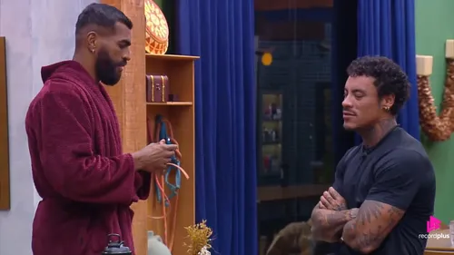 
					Resumo A Fazenda 18: Daniel toca o terror e discute com Thaíde, Mônica ataca ator e Darlin e Maíra voltam a brigar
				
				