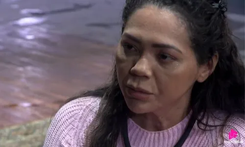
					Resumo A Fazenda 18: peões imunes, votação e armação contra Giovanna
				
				