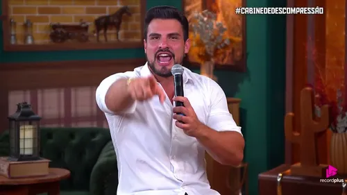 
					Resumo A Fazenda 18: Renê expõe bomba, Ana Bruna surta, Ariela volta atacando e Fran vai para a Baia
				
				