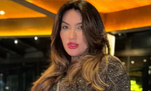 
					Sem direito a despedida: Thayse Teixeira quebra silêncio após ser demitida do SBT e surpreende com desabafo
				
				