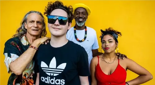 
					Silva, Sandra de Sá, Zeca Baleiro, aniversário do Ilê Aiyê e Olodum: veja a Agenda Cultural de Salvador e RMS
				
				
