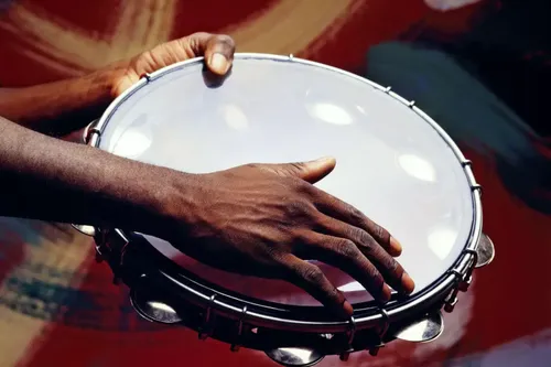 
					Silva, Sandra de Sá, Zeca Baleiro, aniversário do Ilê Aiyê e Olodum: veja a Agenda Cultural de Salvador e RMS
				
				
