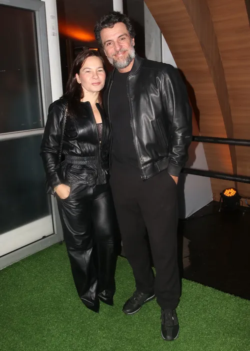 
					Esposa de Rodrigo Lombardi se apaixonou pelo ator em Bang Bang
				
				