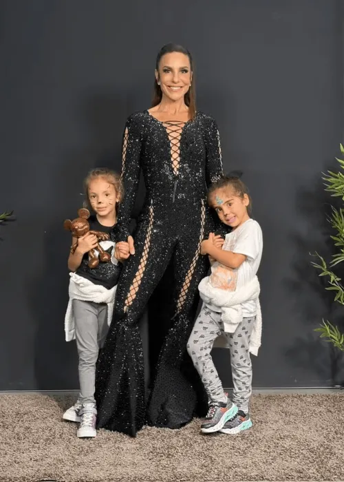 
					Maju, Ivete e mais: 6 famosas que engravidaram depois dos 45 anos
				
				
