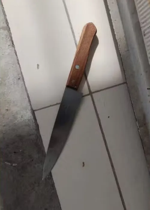 
					Manicure é esfaqueada e tem salão de beleza destruído na Bahia
				
				
