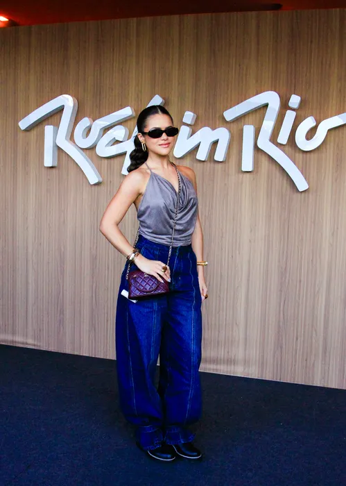 
					Rock in Rio: famosos marcam presença no 1º dia; confira looks
				
				
