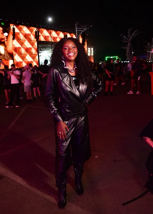 
					Rock in Rio: famosos marcam presença no 1º dia; confira looks
				
				