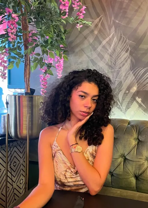 
					Saiba quem é a nova namorada de Camilly Victória; conheça a nora de Xanddy e Carla Perez
				
				