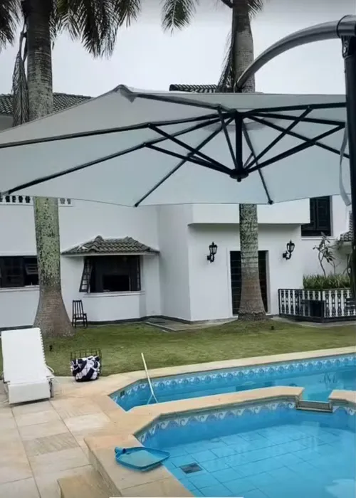 
					Scooby toma decisão sobre mansão gigante após fim com Cíntia Dicker
				
				